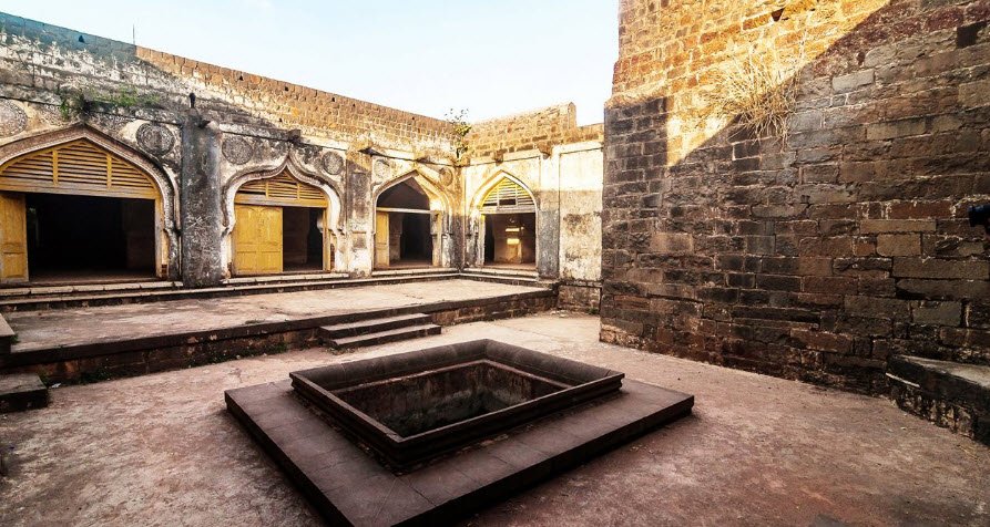Basavakalyana Chalukya Fort, Karnataka, India